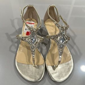 Ivanka  Trump size 7 sandal